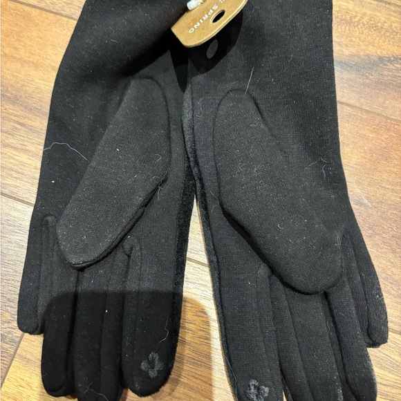 NWT original gloves.  Black - Picture 3 of 4
